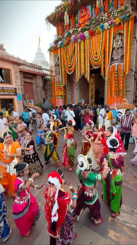 NoWkmVXsjj mihlt.jpg