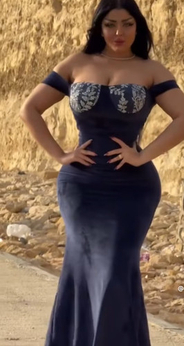 بزاز هرم الموديلز سلمي الشيمي من قلب الاهرامات FGVTHQI.md