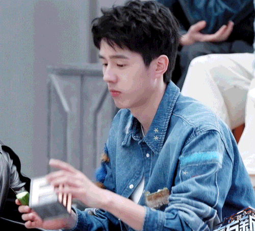1000001494.gif