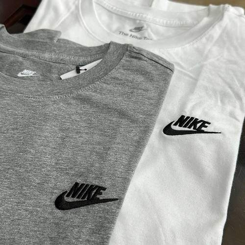 Nike Sportwear Club.jpg