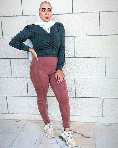 تسريبات البومات نودز مصري فيها البزاز كبيرة وبتتهز جوه الشاور FHw2Gqv