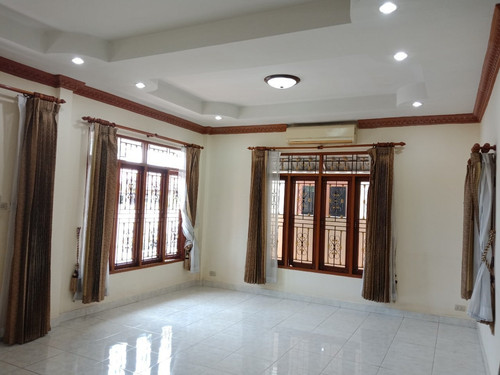 Messenger creation 606DC11F A169 49EB AAF8 4FE4FB1F2753.jpg