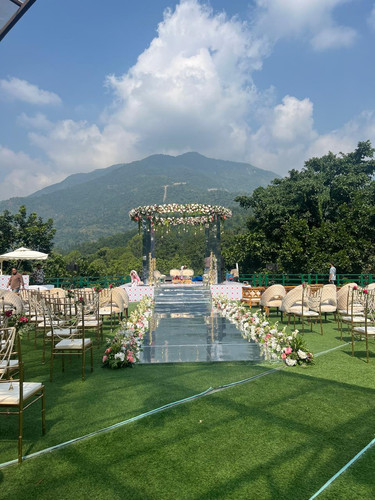 Best Destination Wedding in Himalayas..jpg