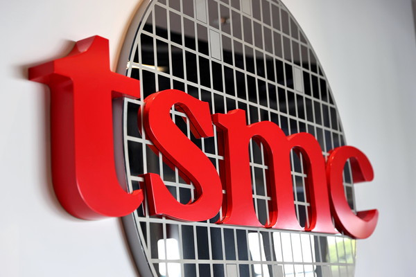 TSMC, AI 수요 덕분에 반도체 시장 성장 전망 밝아 TSMC, AI 수요 덕분에 반도체 시장 성장 전망 밝아