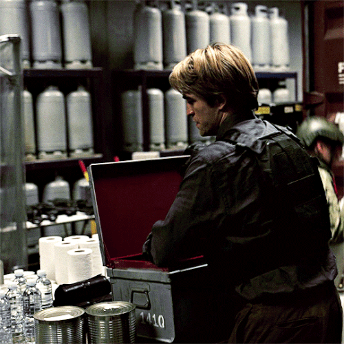 tumblr 7a905a3e46799290d99f5d214198ad51 4fe5cc8a 540.gif