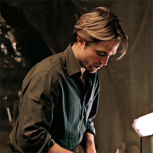 tumblr f12bc7b6566e52f83e928cb16431874d 2d25a2b2 540.gif