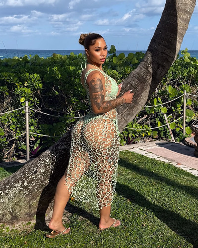 one of a kind 💚. (2).jpg