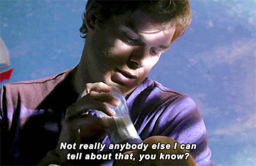 tumblr 23f7368139042ca16e8033a1e18e0a46 3e79502c 540.gif