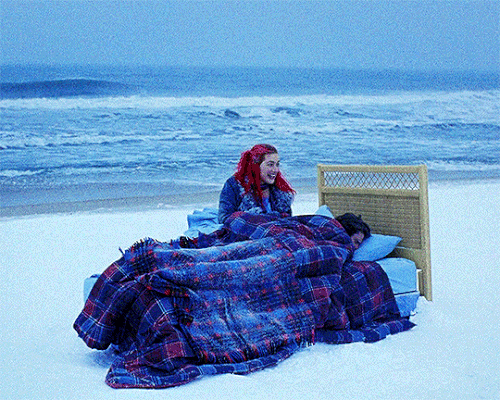 tumblr 2eaea6d6b45c124bde3477b13f44082a a2c3af6f 540.gif