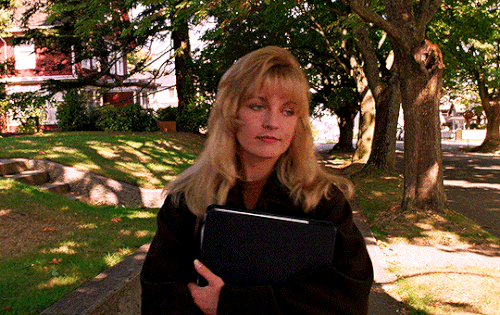 tumblr b50feaf1af173013dfb771b65a54a2ef d178161a 540.gif