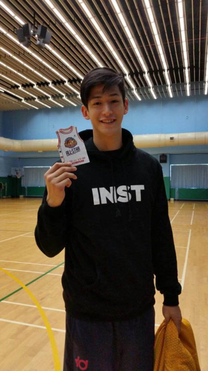 tumblr o2ath9zxiO1v6iteqo4 500.jpg