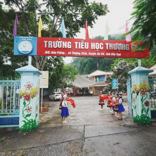 SG BdroZ4zB4LKPZ.jpg