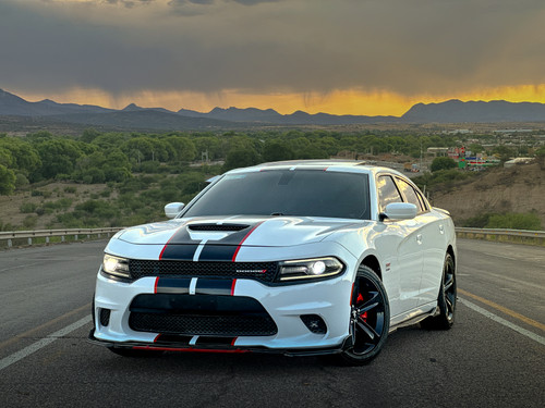 Charger 2.jpg