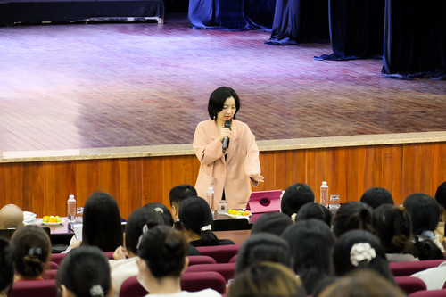 workshop huong dan lam kich ban.jpg