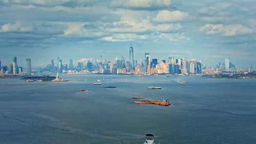 T tbg5lxa9avvrx7.jpg