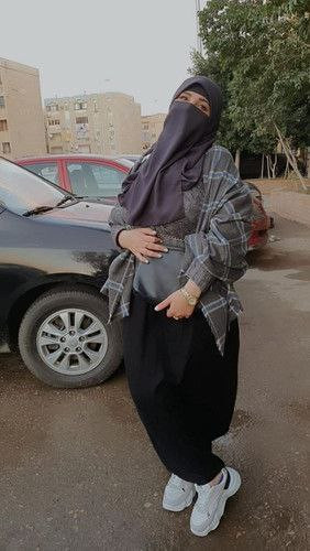 فالشارع عامله محترمه وفي البيت افجر شرموطة FKcfbmN