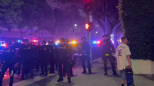 ex0bG PeZxlDdJV6.jpg