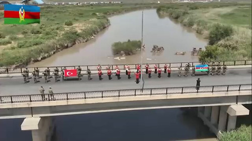 WRYOTK68S1gpIbY .jpg