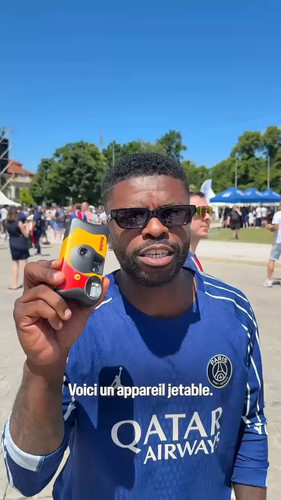 hydyyl3uziygGaU .jpg