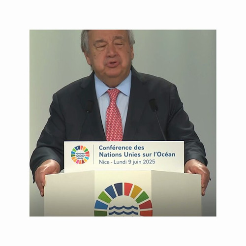 xe7CC8VzRY6c ahB.jpg