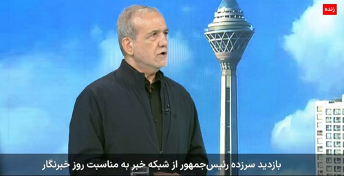 6l 7G4Oq2Bq UxIg.jpg