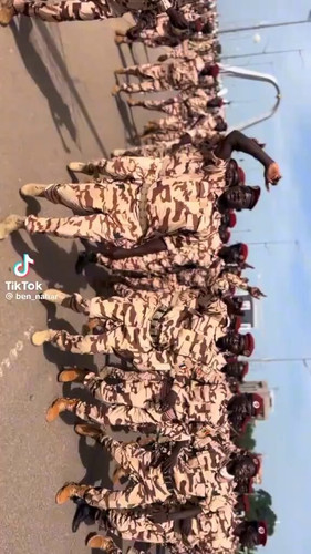 K2meMybK1VCO1h R.jpg