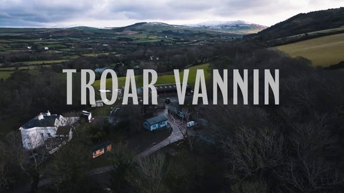 YNObZWHy3HJXHib .jpg