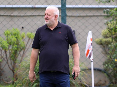 Diretor do São Paulo fala sobre propostas e saída de Jandrei