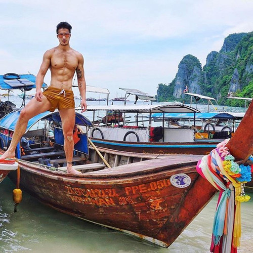 hothunk vietnam 30899958 359634791192599 4499321397562048512 n.jpg