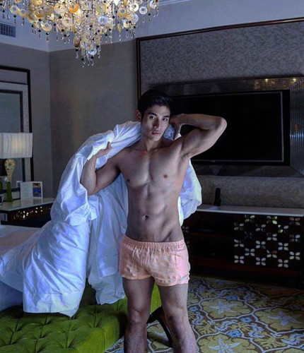 hothunk thailand 46892274 303481440286450 5665833455127651089 n.jpg