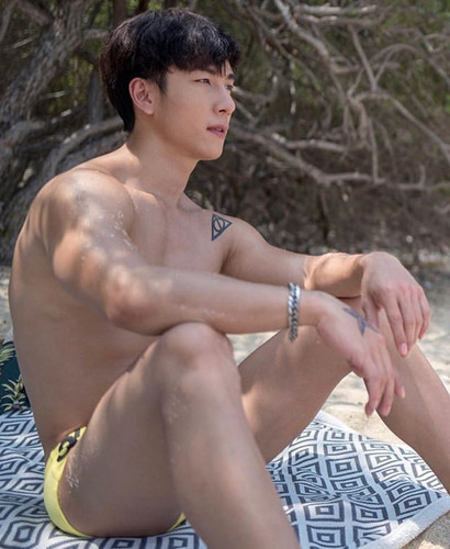 hothunk thailand 49610497 457156058153165 1944641874265873782 n.jpg