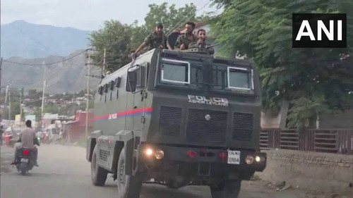 oVGr11hs0smzxqZA.jpg