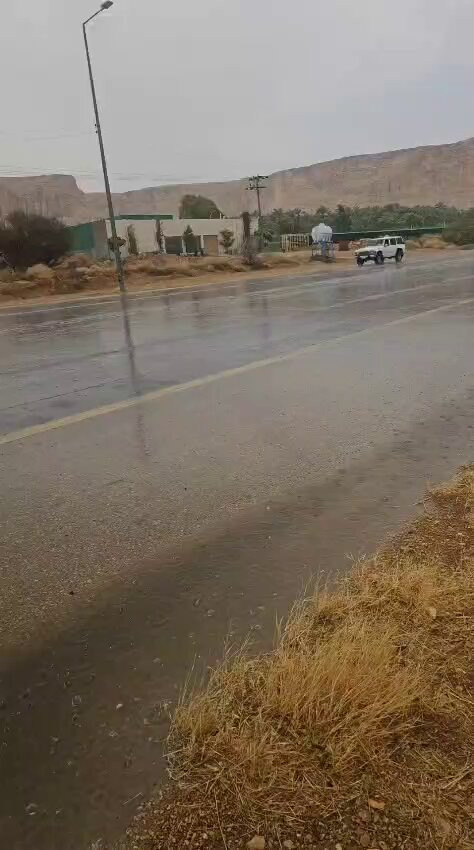 go5Y 1YsiaCscPGM.jpg