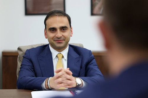 531194559 1178138677683529 4158120530019528087 n.jpg?stp=dst jpg p180x540 tt6& nc cat=106&ccb=1 7& n.jpg