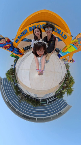 YDWAZXH 1kZ98CCr.jpg