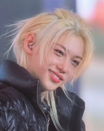 Tumblr l 1696791798230638.jpg