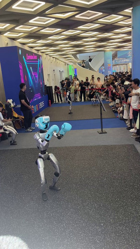 JwFT s0rsJcIRVQn.jpg