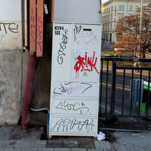 GyWwSWE27 TMgM6m.jpg