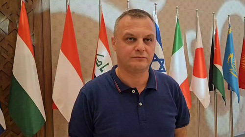 3F2BDg9Sk nsFHCy.jpg