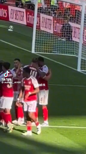 J QolmunXrnrnmro.jpg