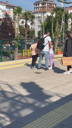 gsd2fSdO8dQf 08z.jpg