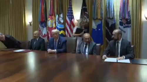 e4uFGbTu16Ya7jm .jpg