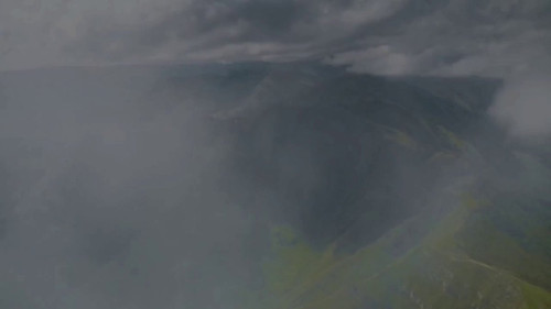 VB1U Qv 6Vsw9qFh.jpg