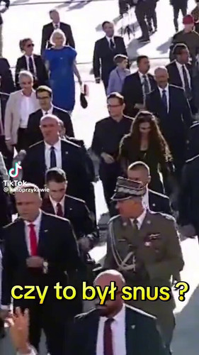 Es sviumt8KUqE6V.jpg