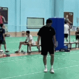 008jba5gly1i2n1mn43bmg304s0524p9.gif