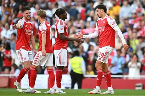 أرسنال يحصد كأس الإمارات للمرة الرابعة على التوالي بعد انتصاره.webp 768x511.webp