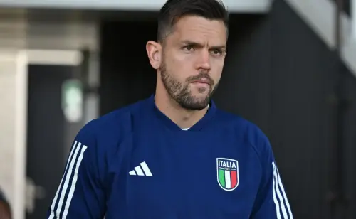 São Paulo reafirma posição e nega negociações por Rafael Tolói