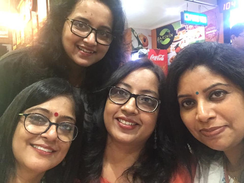 44948269 10216944027143747 2496155617144602624 n.jpg