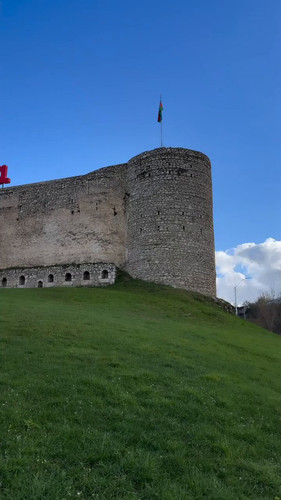 MlIjdPyXREU 5Tj .jpg