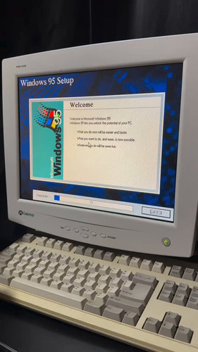 jex7FTrLVG72PwD2.jpg